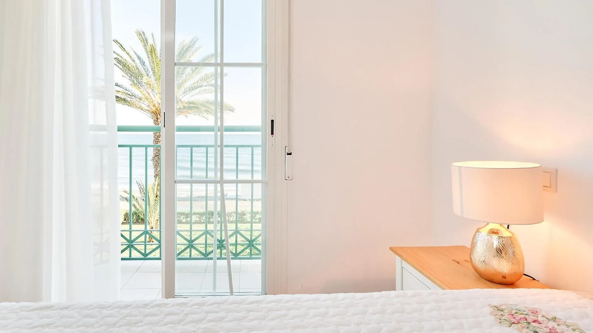 Apartment Strand Appartement Met Zwembad Td04 Torrox