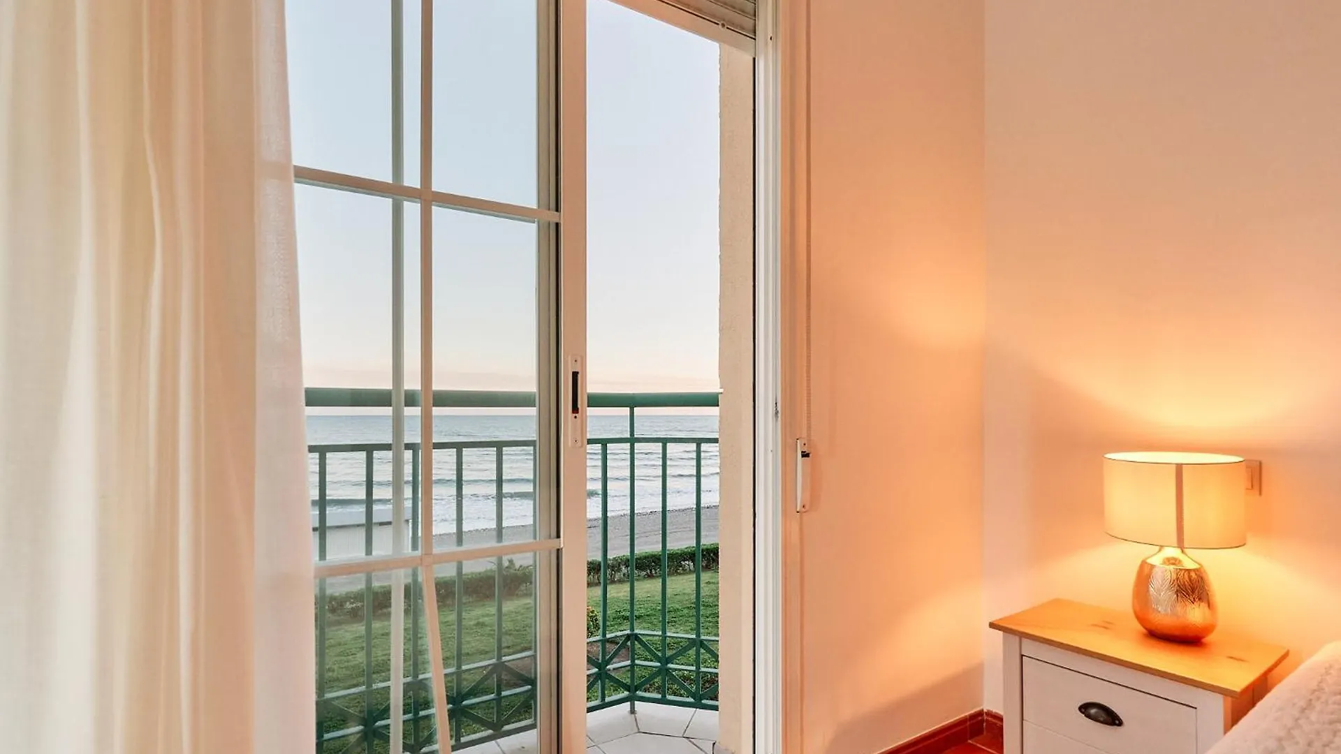 Strand Appartement Met Zwembad Td04 Torrox Spain