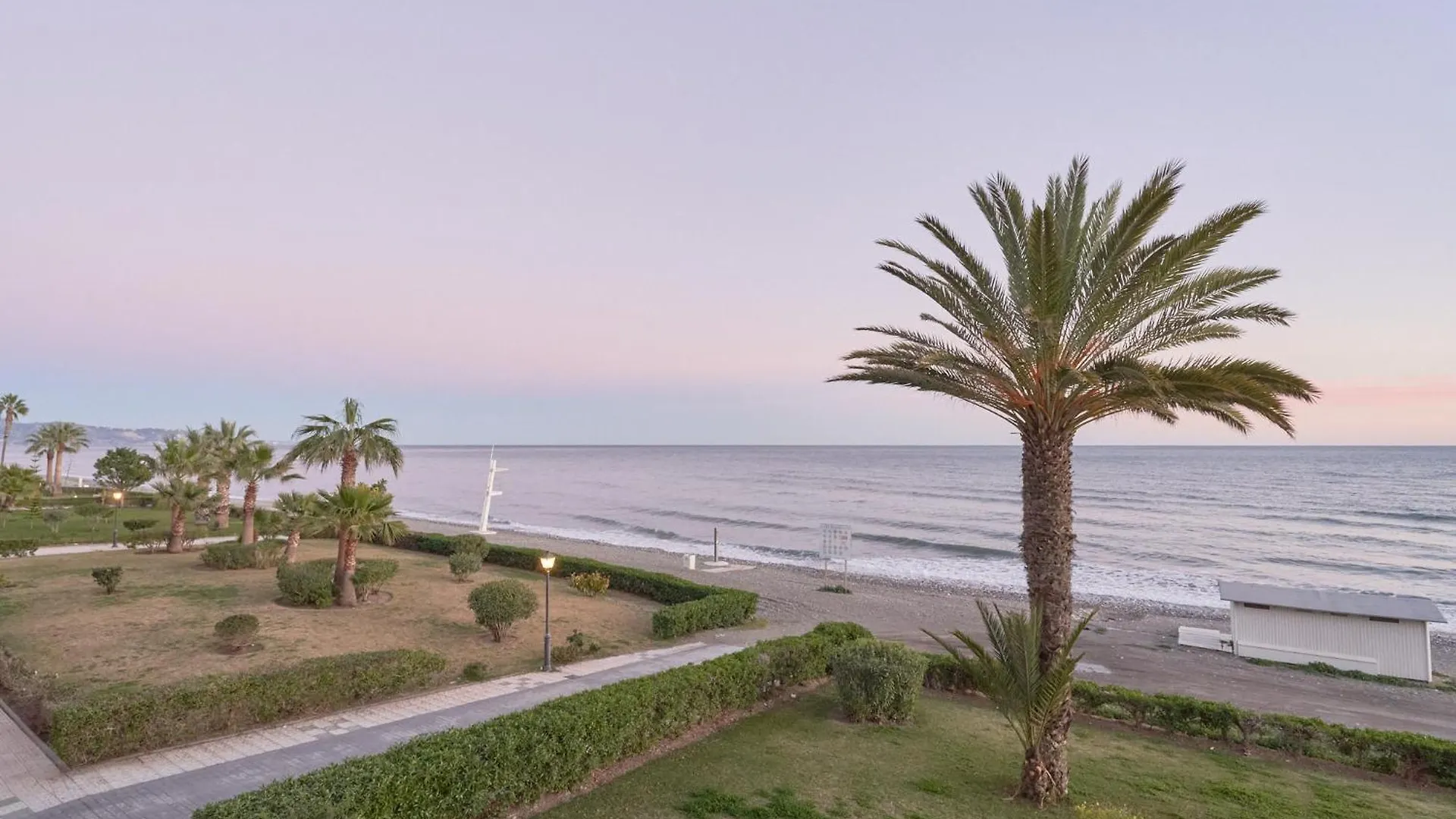 Strand Appartement Met Zwembad Td04 Torrox
